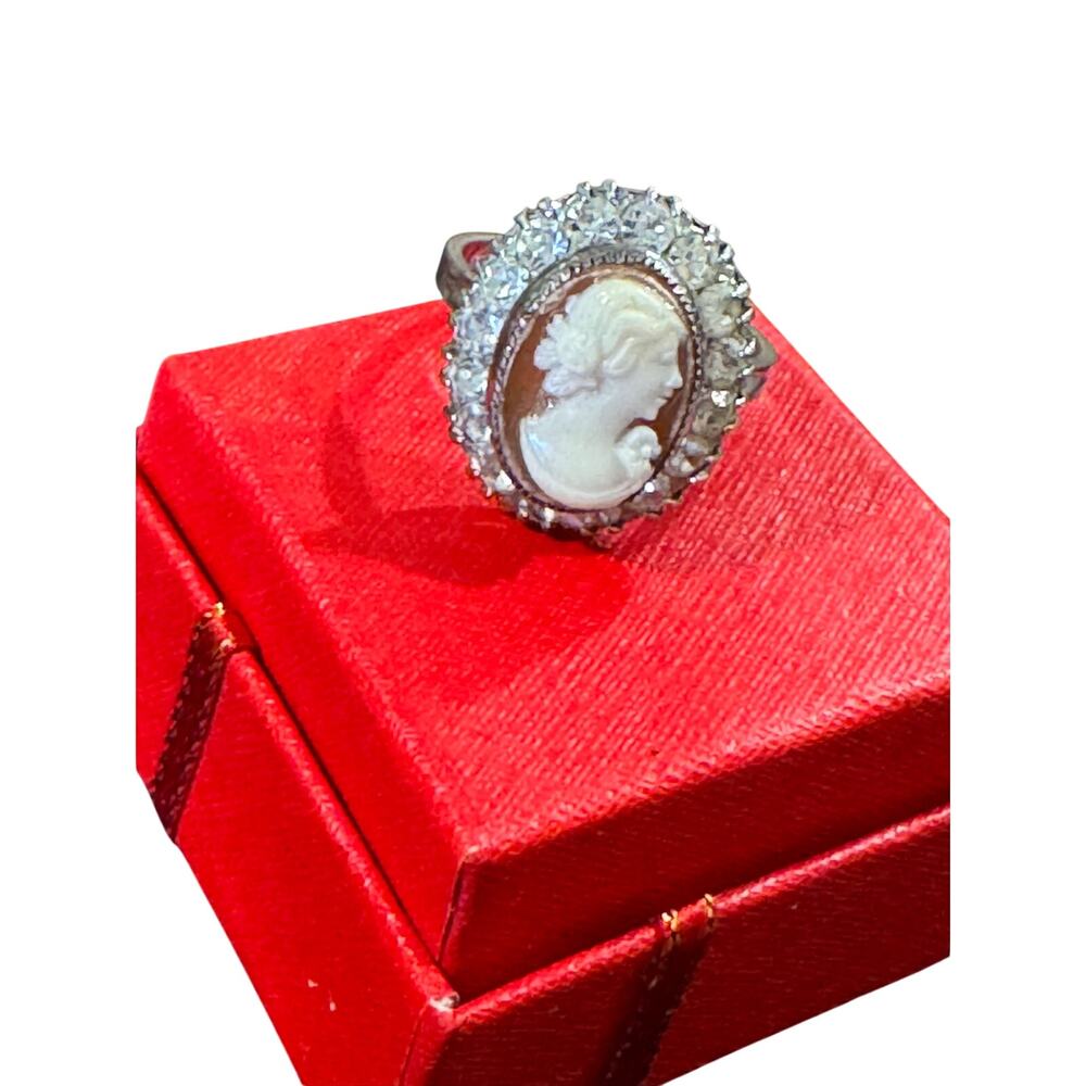 Vintage Sterling Silver Cameo Statement Ring Size 7.75 Estate Jewelry